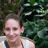 Sitter Profile Image: Laura V.