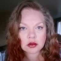 Sitter Profile Image: Lynn L.