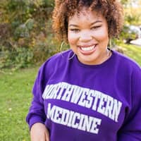 Sitter Profile Image: Stacey B.