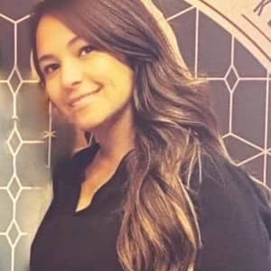 Sitter Profile Image: Angela A.