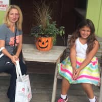 Sitter Profile Image: Viki & Dave K.