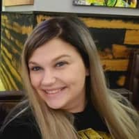 Sitter Profile Image: Courtney T.