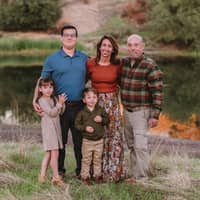 Sitter Profile Image: Jena W.