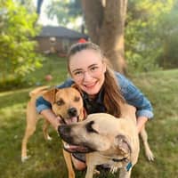 Sitter Profile Image: Rebekah S.