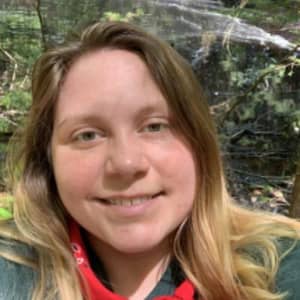 Sitter Profile Image: Elizabeth E.