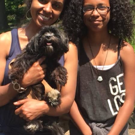 Sitter Profile Image: Leila F.