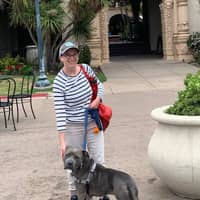 Sitter Profile Image: Elissa T.