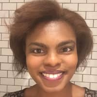 Sitter Profile Image: Zoe N.