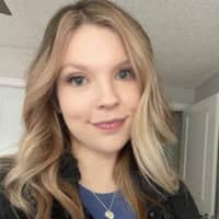 Sitter Profile Image: Lindsey B.