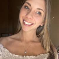 Sitter Profile Image: Alyssa W.