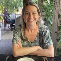 Sitter Profile Image: Danielle S.