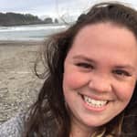 Sitter Profile Image: Lynn J.