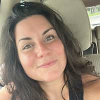 Sitter Profile Image: Joelle S.