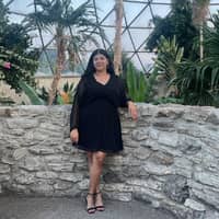 Sitter Profile Image: Sheila H.