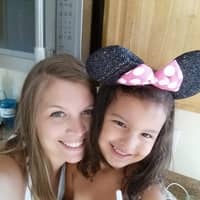 Sitter Profile Image: Amber H.