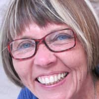 Sitter Profile Image: Linda M.