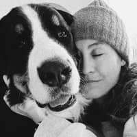 Sitter Profile Image: Olivia F.