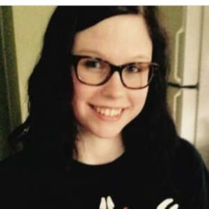 Laura R.