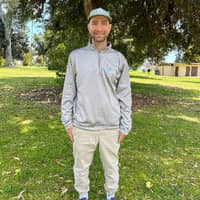 Sitter Profile Image: Ari K.