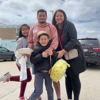 Sitter Profile Image: Doua Song 'Jenny' & Darin K.