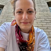 Sitter Profile Image: Pamela M.