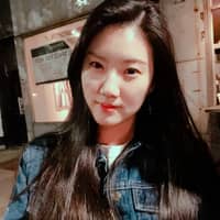 Sitter Profile Image: Christie K.