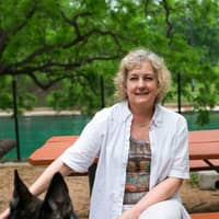 Sitter Profile Image: April M.