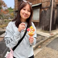 Sitter Profile Image: Lily G.