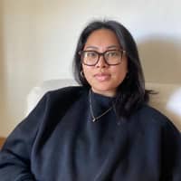 Sitter Profile Image: Justine C.