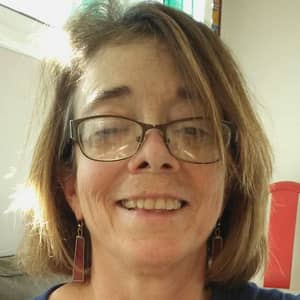 Ellen R.