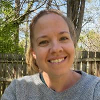 Sitter Profile Image: Angela B.