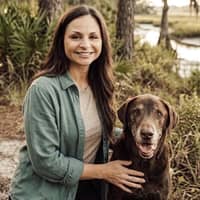 Sitter Profile Image: Laura D.