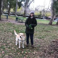 Sitter Profile Image: Laura G.