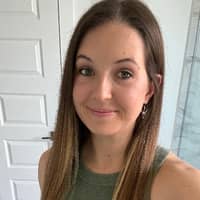 Sitter Profile Image: Abigail D.