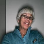 Sitter Profile Image: Suzanne C.
