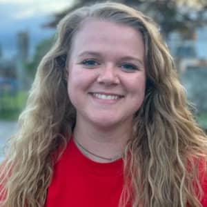 Sitter Profile Image: Cay L.