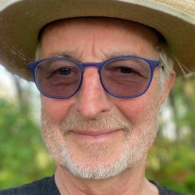 Sitter Profile Image: Ralf Travis M.