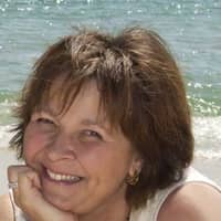 Sitter Profile Image: Elaine M.