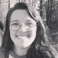 Sitter Profile Image: Aemelia T.