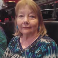 Sitter Profile Image: Lucy D.