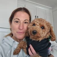 Sitter Profile Image: Laurin M.