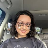 Sitter Profile Image: Olivia M.