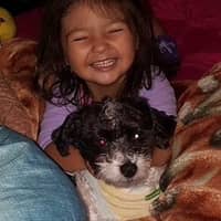 Sitter Profile Image: Damaris G.