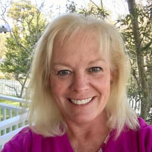 Cyndy B.