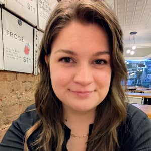 Sitter Profile Image: Josie S.