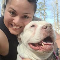 Sitter Profile Image: Lorraine R.