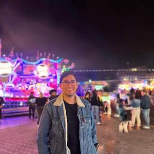 Sitter Profile Image: Juan camilo T.