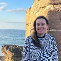 Sitter Profile Image: Alyssa R.