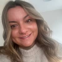 Sitter Profile Image: Claire W.