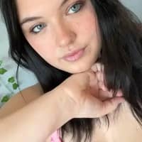 Sitter Profile Image: Alyssa D.